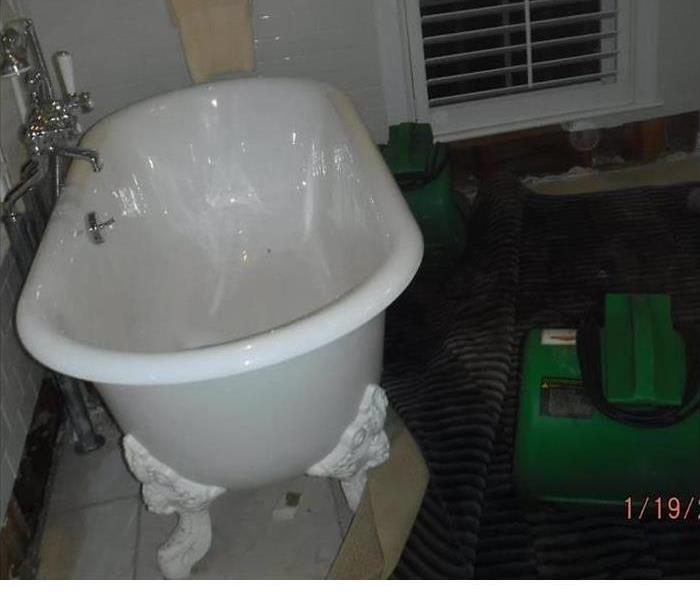 bathroom tub damage